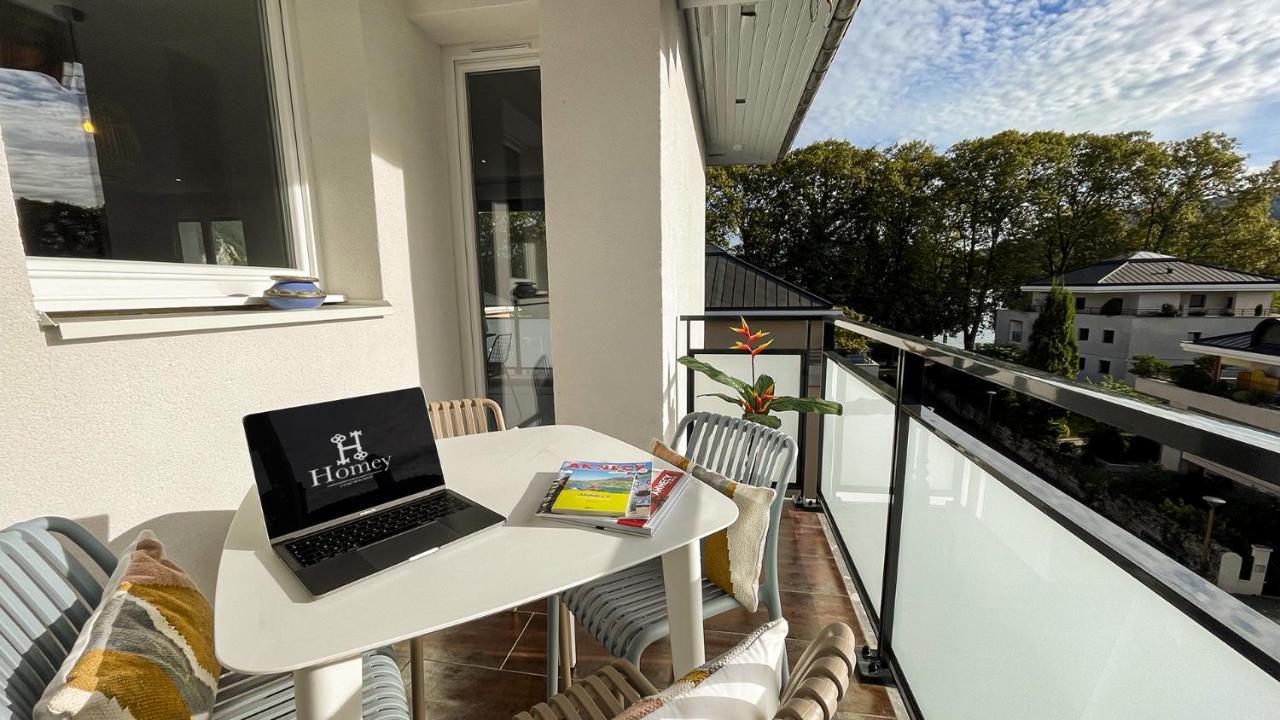 Homey Montaigne - New - A 1 Min A Pied Du Lac D'Annecy - 2 Balcons Prives - Appartement Avec 2 Chambres - Stationnement Gratuit Toute L'Annee Sauf En Ete - Juin A Aout Exterior foto